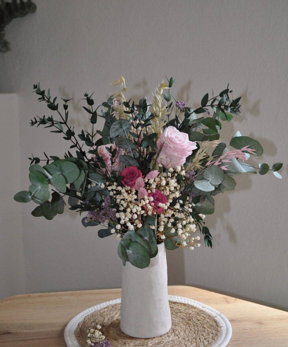 RAMO SERENÉ EN JARRON